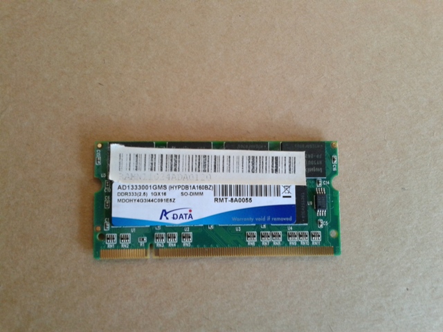ADATA 1 GB DDR-333 MHz. PC2700 SO-DIMM RAM AD1333001GMS