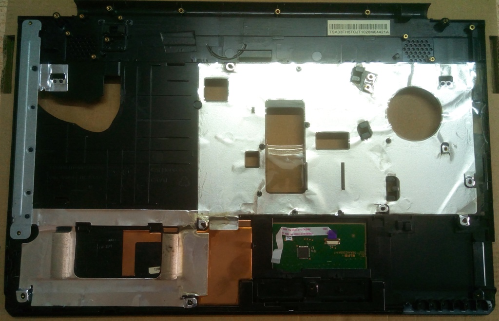 FUJITSU LIFEBOOK AH532 ÜST KASA+TOUCHPAD
